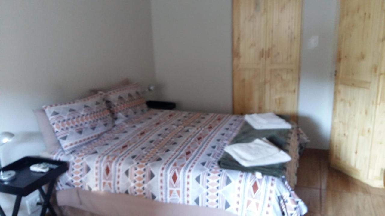 Babbling Brook B&B Closes At Half Past Eight אמפאנייני מראה חיצוני תמונה